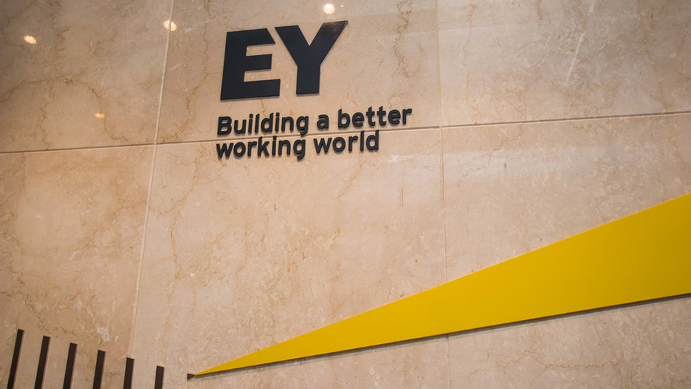 Η EY Ελλάδος πιστοποιήθηκε με το ISO/IEC 42001:2023 για σύστημα διαχείρισης τεχνητής νοημοσύνης