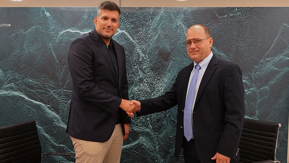 Iceye και Adamant Composites συνεργάζονται για την κατασκευή δορυφόρων στην Ελλάδα