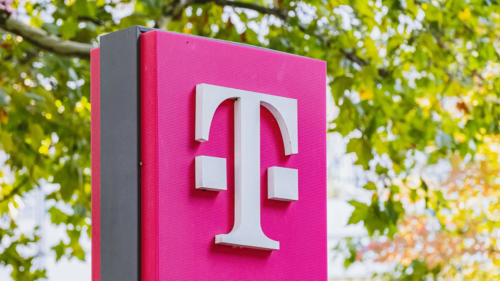Telekom αντί Cosmote – τι κερδίζει ο ΟΤΕ από τη διεθνή μάρκα
