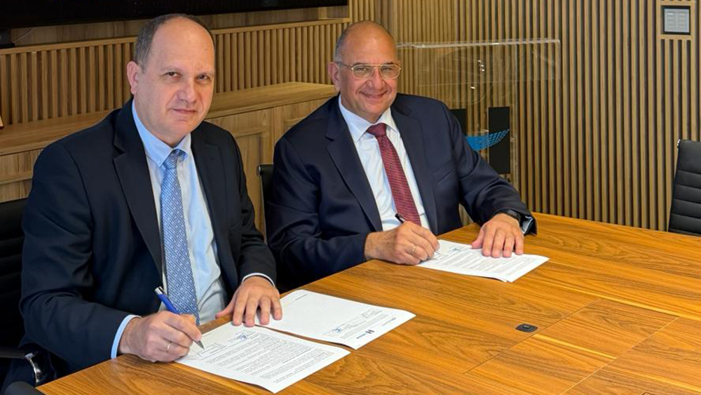 Hellas Sat & Adamant Composites: μνημόνιο συνεργασίας για νέες αποστολές στο Διάστημα και την Άμυνα
